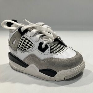 RARE Size 5C - Nike Air Jordan 4 Retro “Military Black” Toddler Shoes BQ7670-111